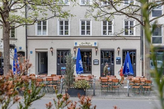 »Zum Stiftl« Stehausschank am Viktualienmarkt